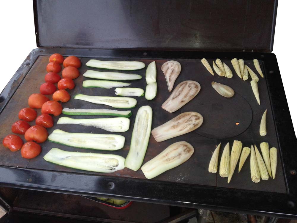 Kitchen Firewood Cooking Stove Kampala Uganda, Cookware & Oven Sale Uganda. Environmentally friendly.